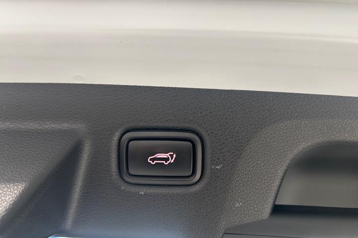 Hvid Kia XCeed fra 2020