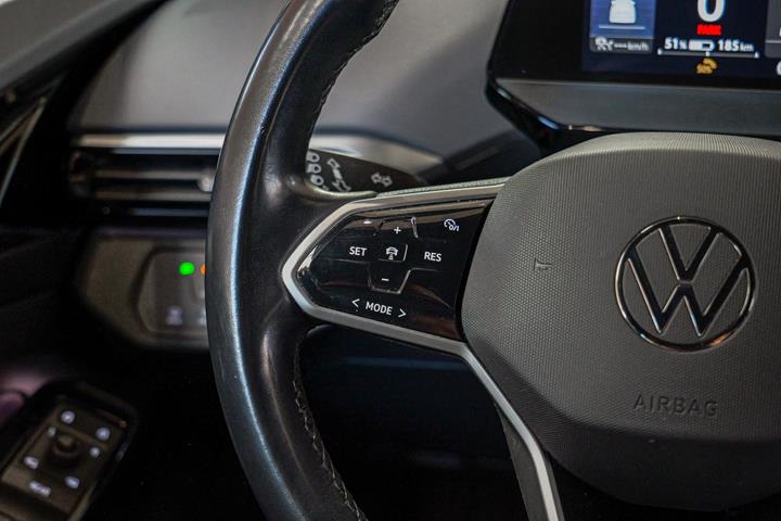 Blå VW ID.4 fra 2022