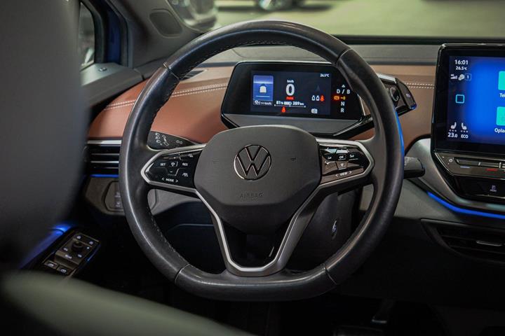 Blå VW ID.4 fra 2022