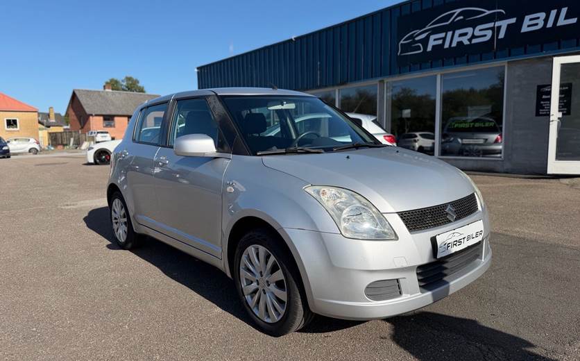 Suzuki Swift 1,5 GL 102HK 5d