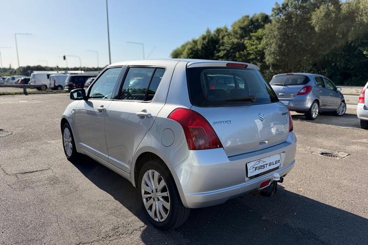 undefined Suzuki Swift fra 2006
