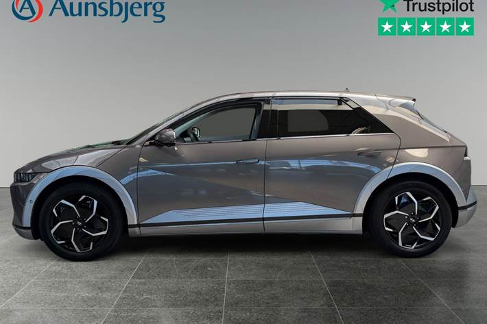 Grå Hyundai Ioniq 5 fra 2022