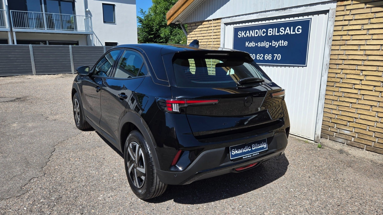 Sort Opel Mokka-e fra 2025