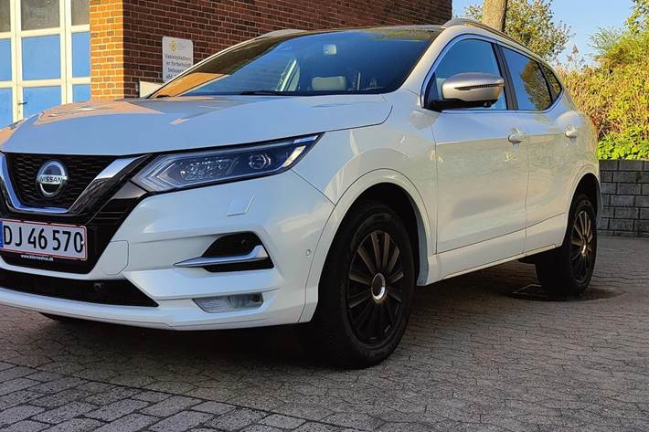 Hvid Nissan Qashqai fra 2020