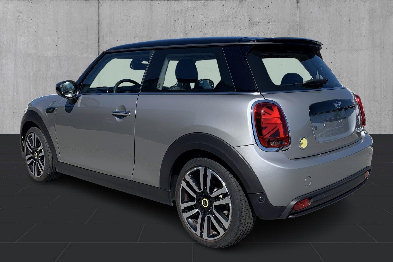undefined Mini Cooper SE fra 2023