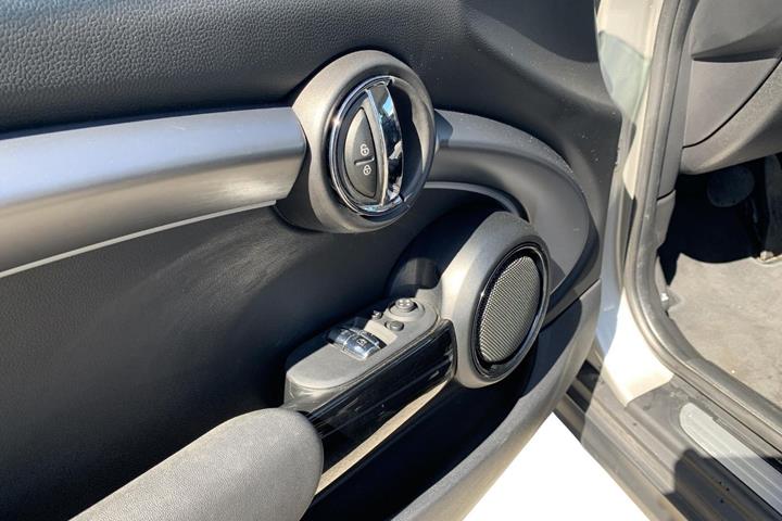 undefined Mini Cooper SE fra 2023