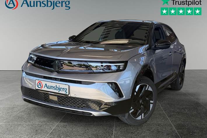 Grå Opel Mokka-e fra 2025
