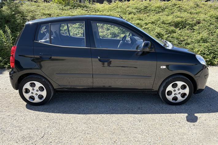 Sort Kia Picanto fra 2010