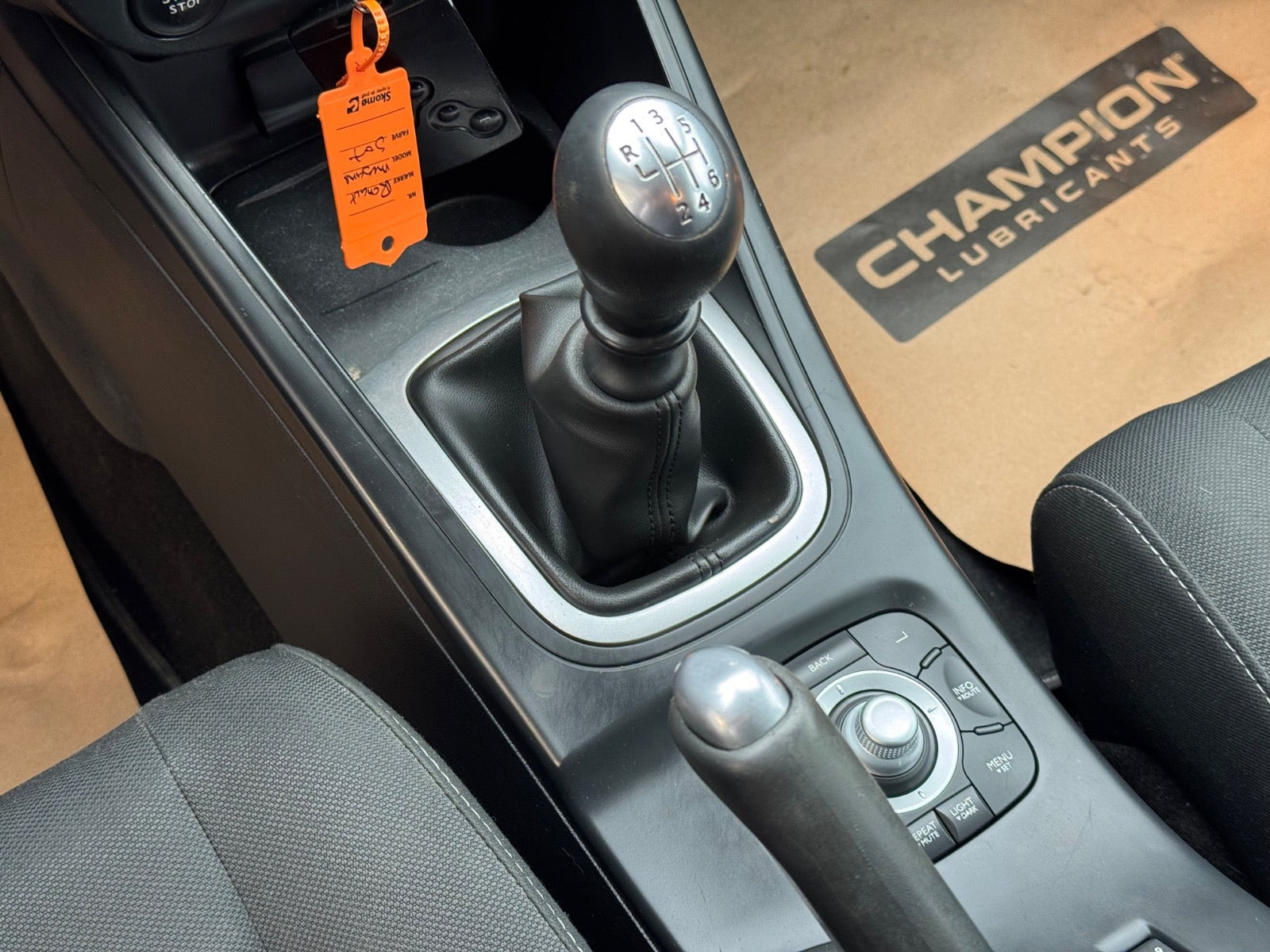 Sort Renault Megane III fra 2011