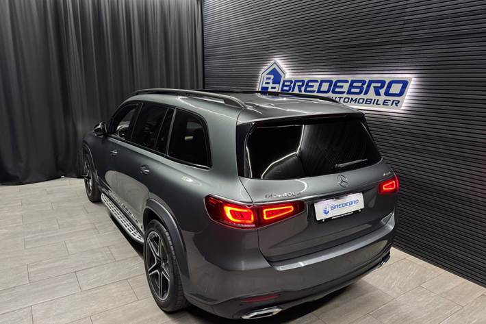 Grå Mercedes GLS400 d fra 2019