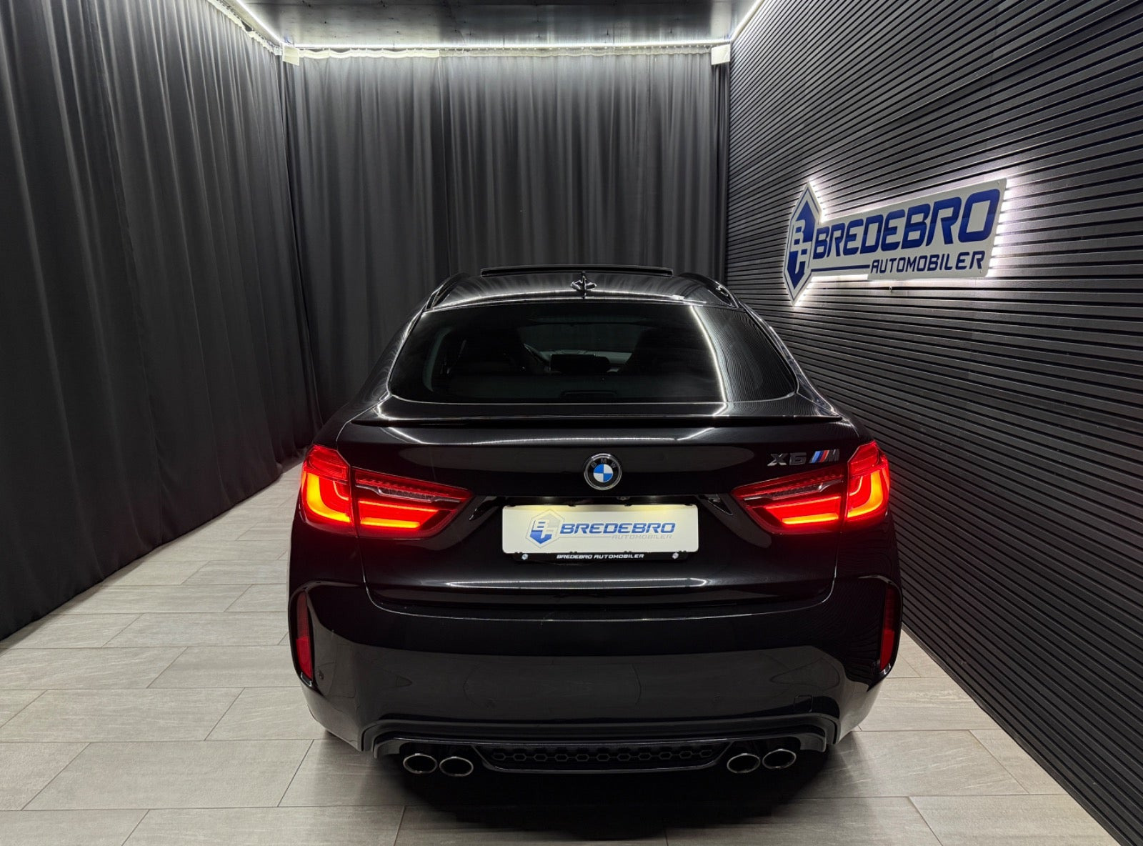 Sort BMW X6 fra 2016