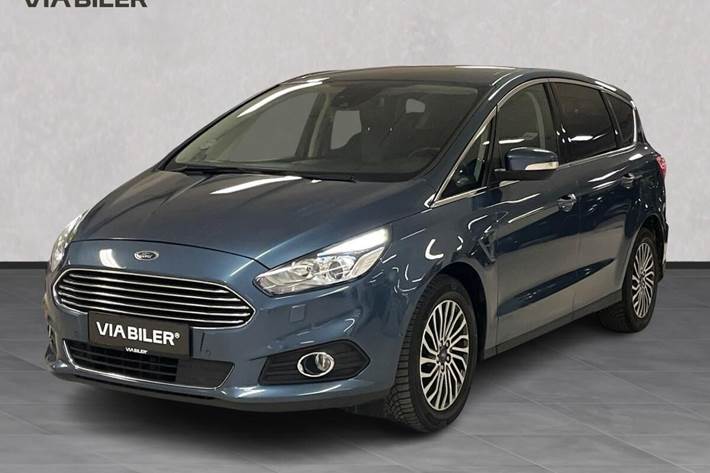 Blå Ford S-MAX fra 2018