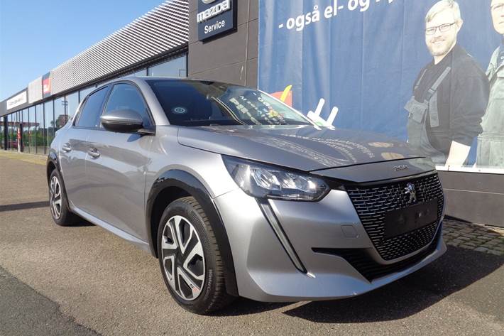 Grå Peugeot e-208 fra 2022