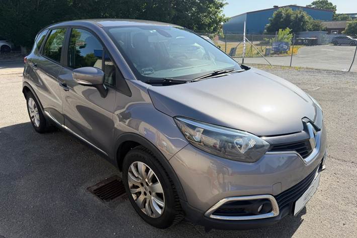 Grå Renault Captur fra 2014