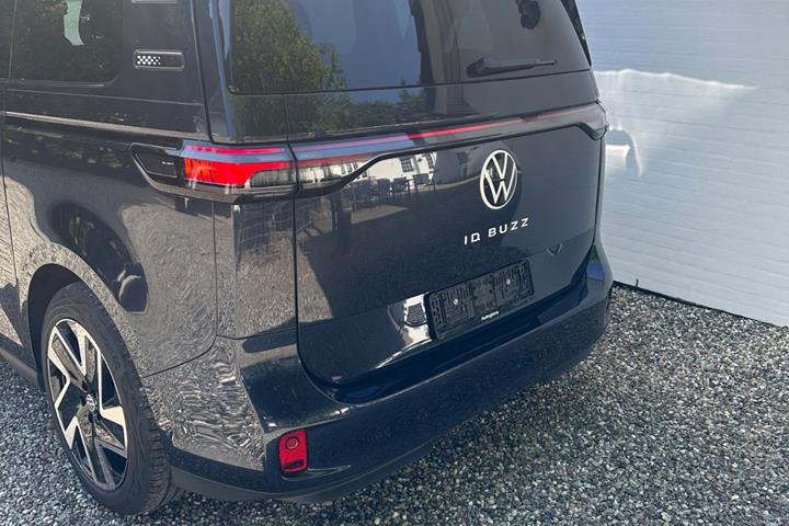Blå VW ID.Buzz fra 2026