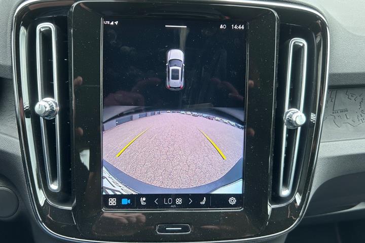 undefined Volvo XC40 fra 2023