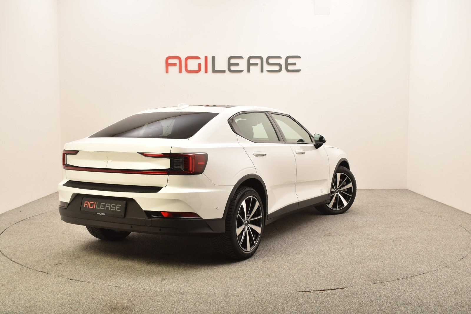 Hvid Polestar 2 fra 2022