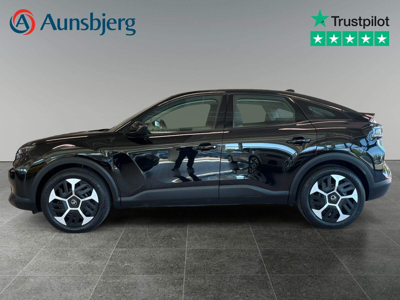 Sort Citroën ë-C4 fra 2024