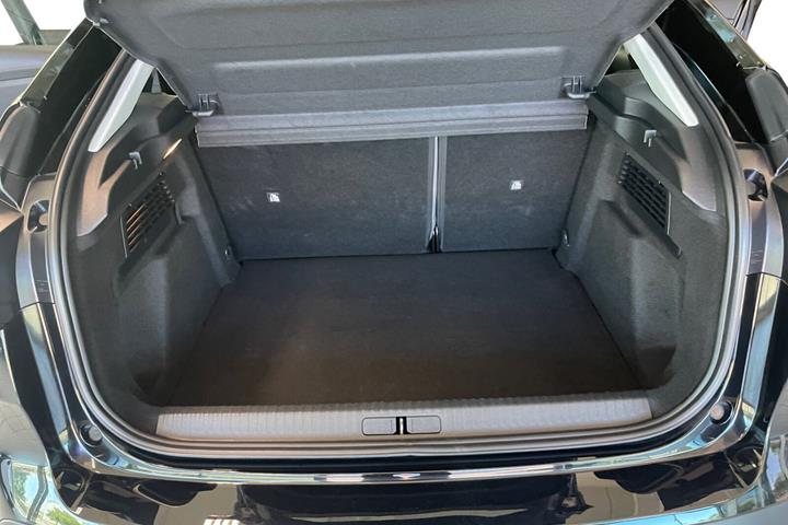 Sort Citroën ë-C4 fra 2024