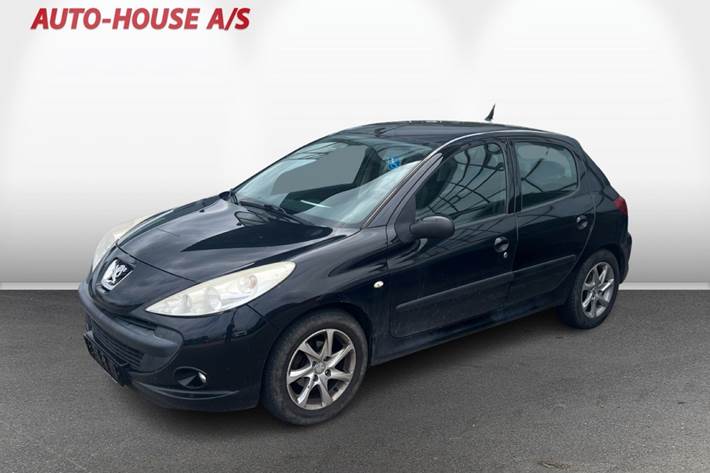 Sort Peugeot 206+ fra 2010