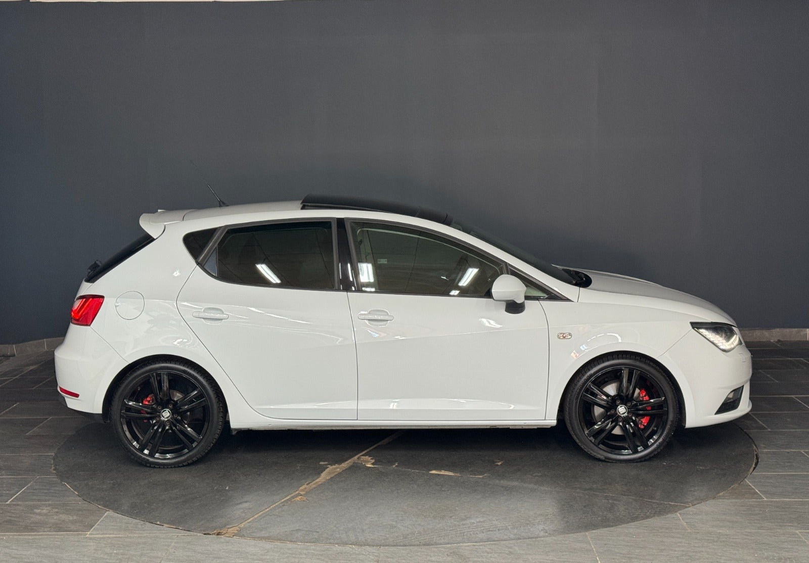 Hvid Seat Ibiza fra 2016