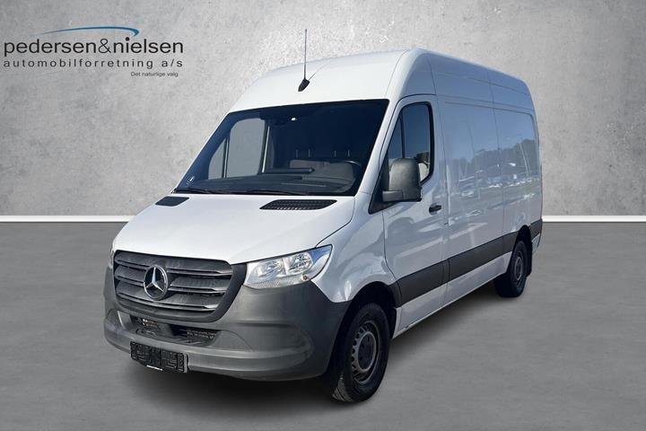 Hvid Mercedes Sprinter fra 2021