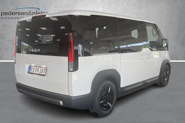 Hvid Kia PV5 fra 2026