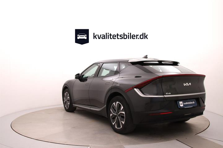 Grå Kia EV6 fra 2023