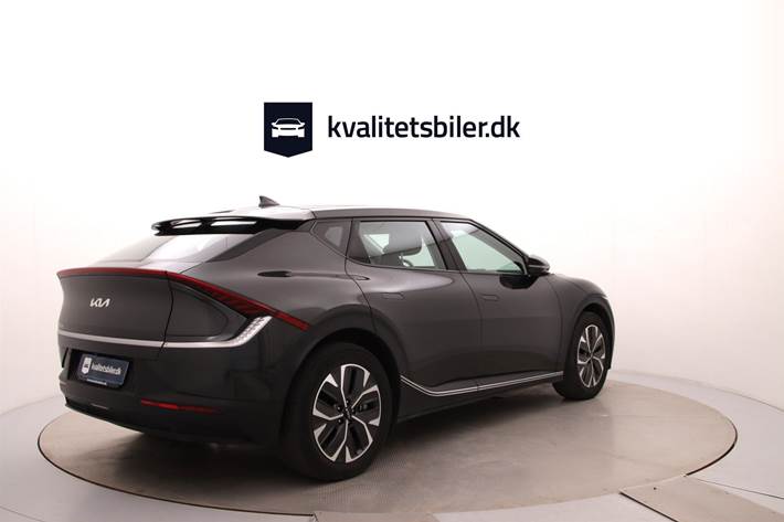 Grå Kia EV6 fra 2023