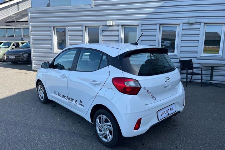 Hvid Hyundai i10 fra 2020