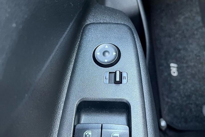 Hvid Hyundai i10 fra 2020