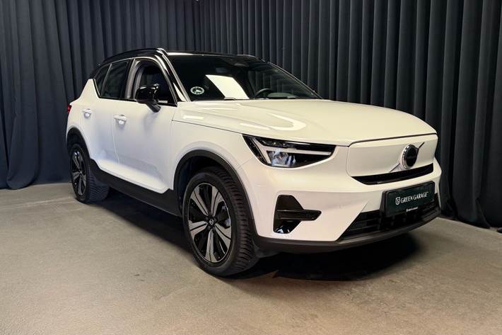 Hvid Volvo XC40 fra 2023