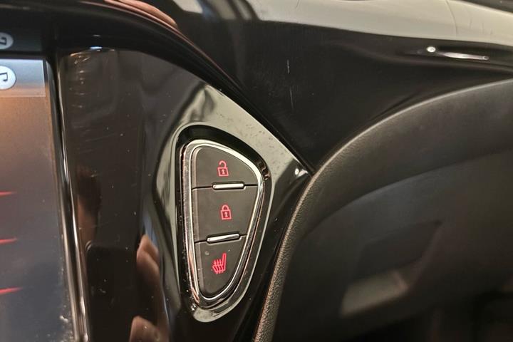 Grå Opel Corsa fra 2016