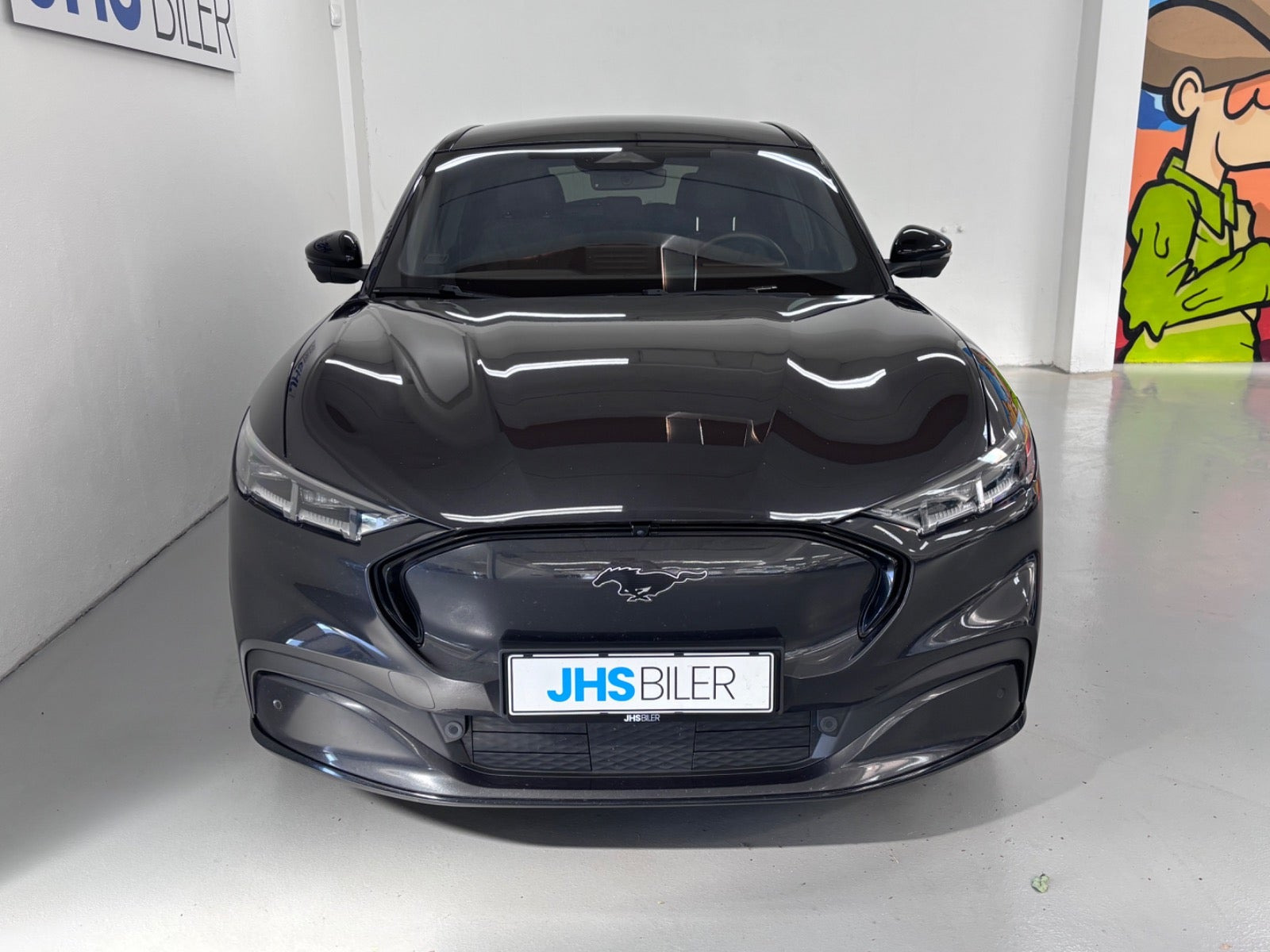 Grå Ford Mustang Mach-E fra 2022