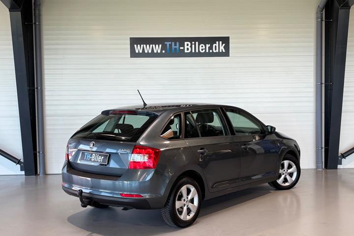 undefined Skoda Rapid fra 2015