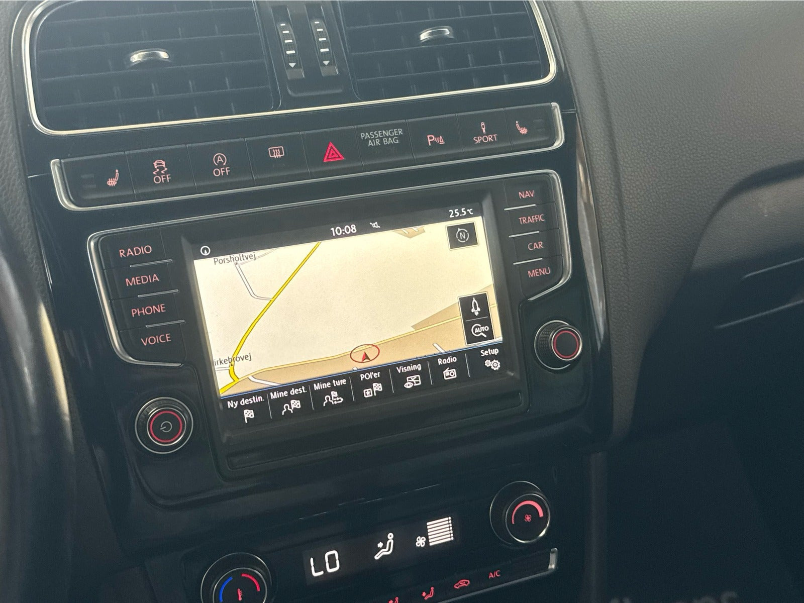 Hvid VW Polo fra 2016
