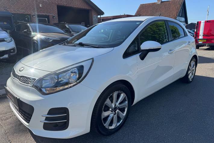 undefined Kia Rio fra 2016
