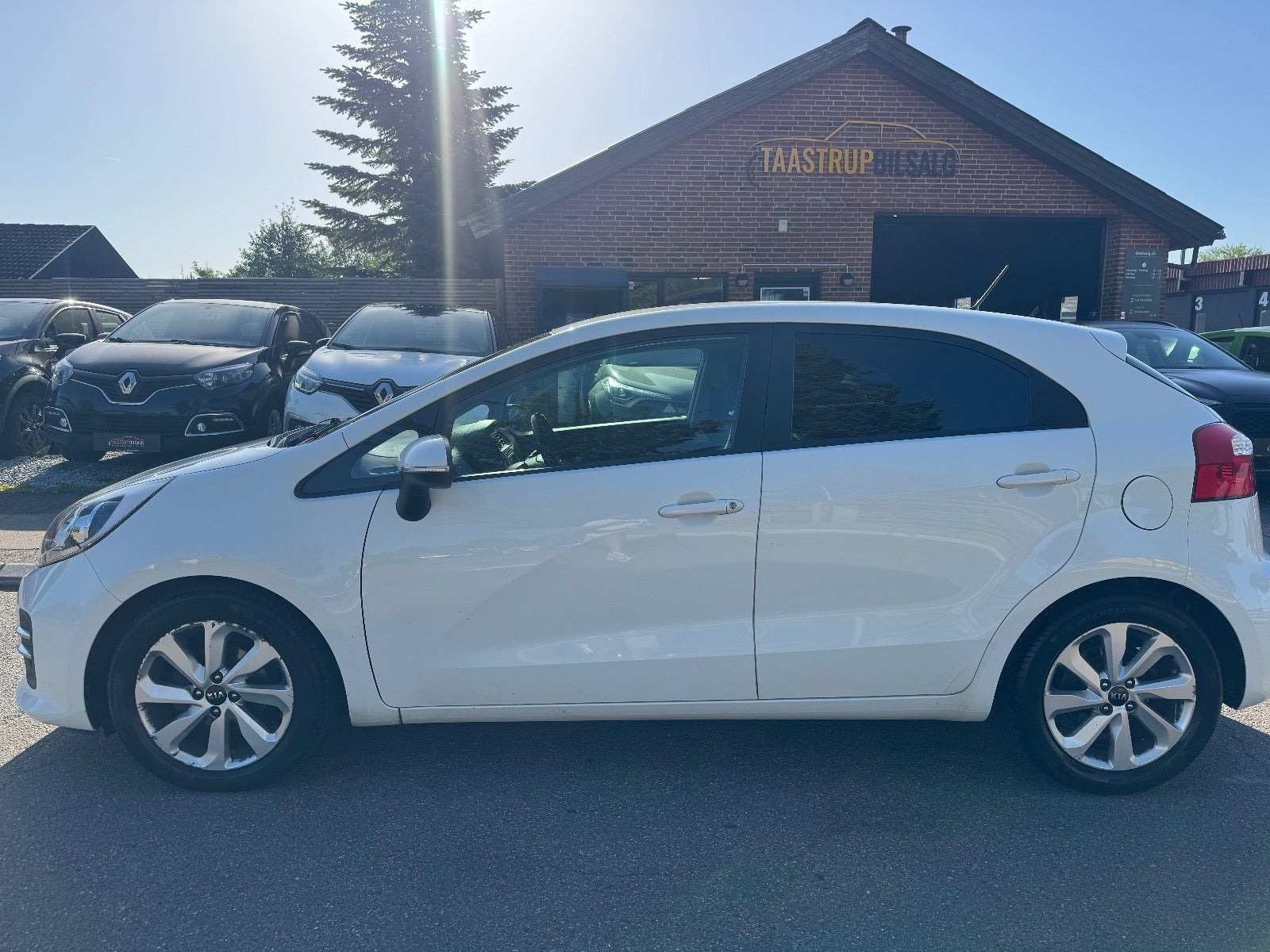 undefined Kia Rio fra 2016