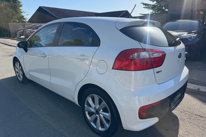 undefined Kia Rio fra 2016