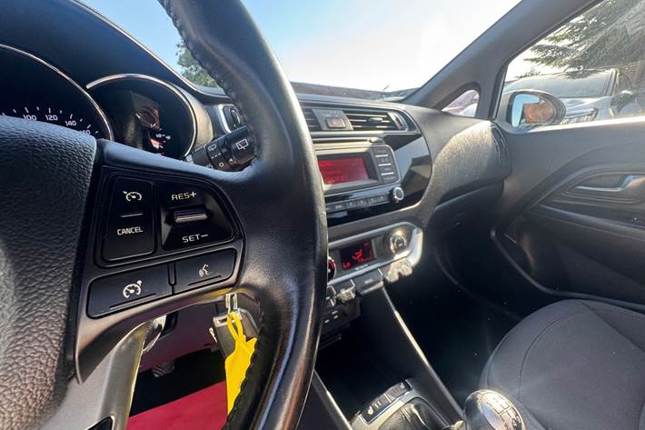 undefined Kia Rio fra 2016
