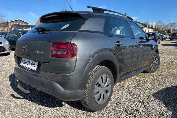 Sort Citroën C4 Cactus fra 2015