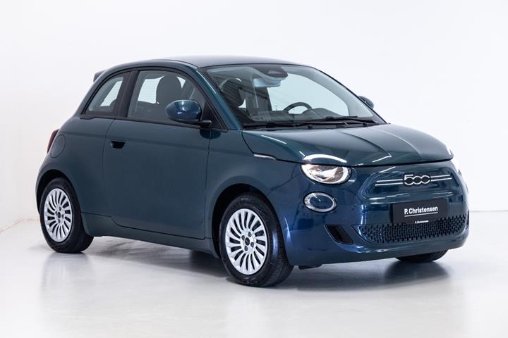 Blå Fiat 500e fra 2023
