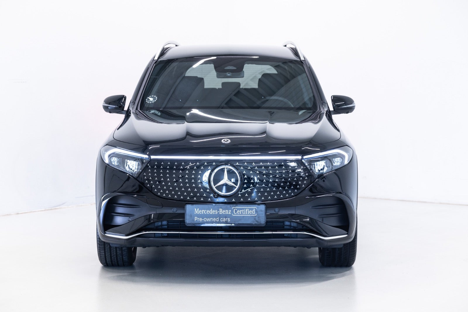 Sort Mercedes EQB250+ fra 2026