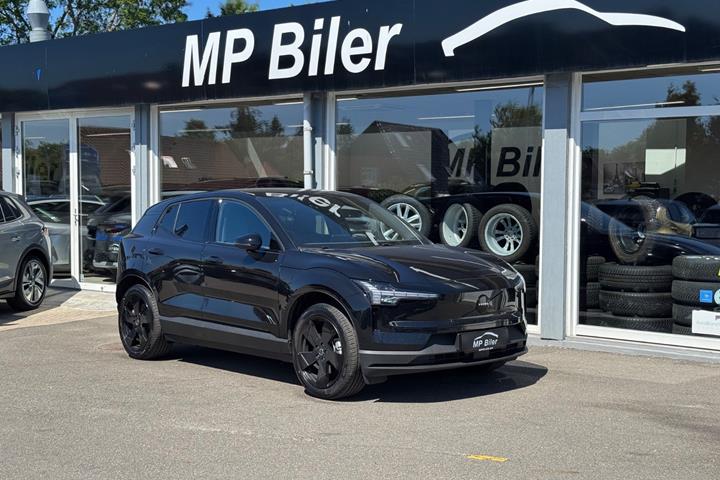 Sort Volvo EX30 fra 2026