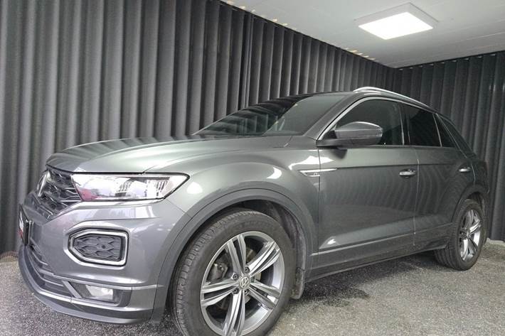 Grå VW T-Roc fra 2018