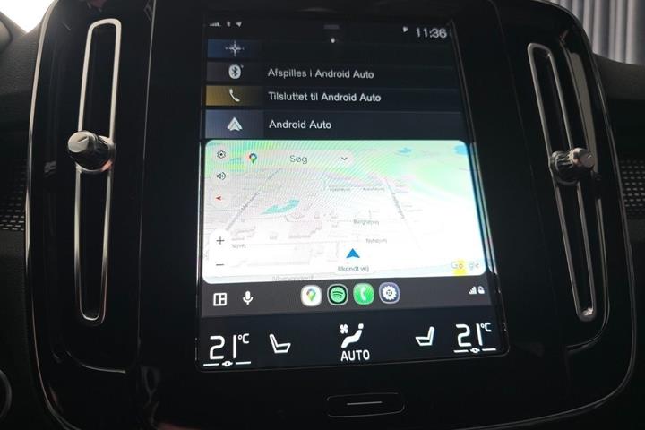 Hvid Volvo XC40 fra 2021