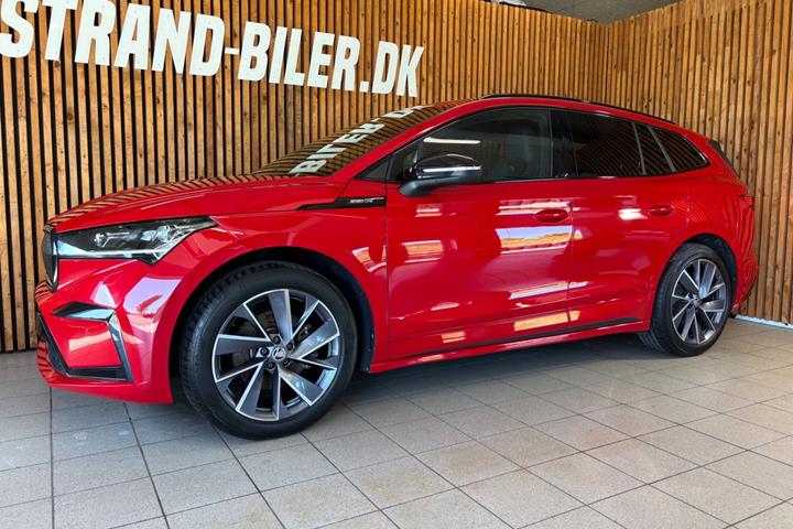 Grøn Skoda Enyaq fra 2023
