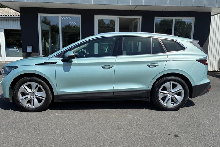 Grøn Skoda Enyaq fra 2022