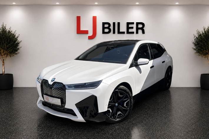 Hvid BMW iX fra 2023