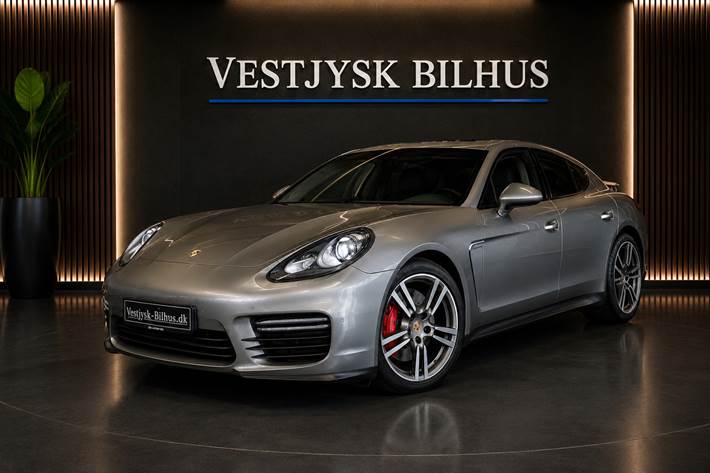 undefined Porsche Panamera GTS fra 2013